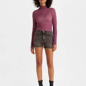 NWT Levi’s Gray High-Rise Denim Shorts size 26